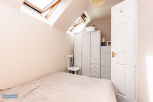 Bedroom- click for photo gallery